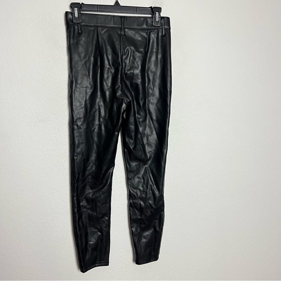 NWT Abercrombie & Fitch Ultra Skinny High Rise Vegan Leather Pants Small Short - Picture 5 of 7
